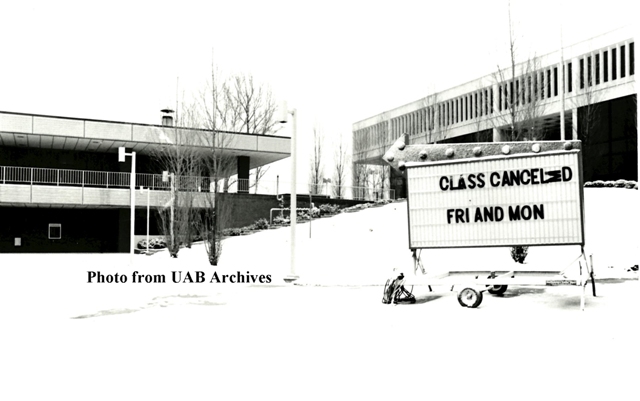 Snow covering the UAB campus