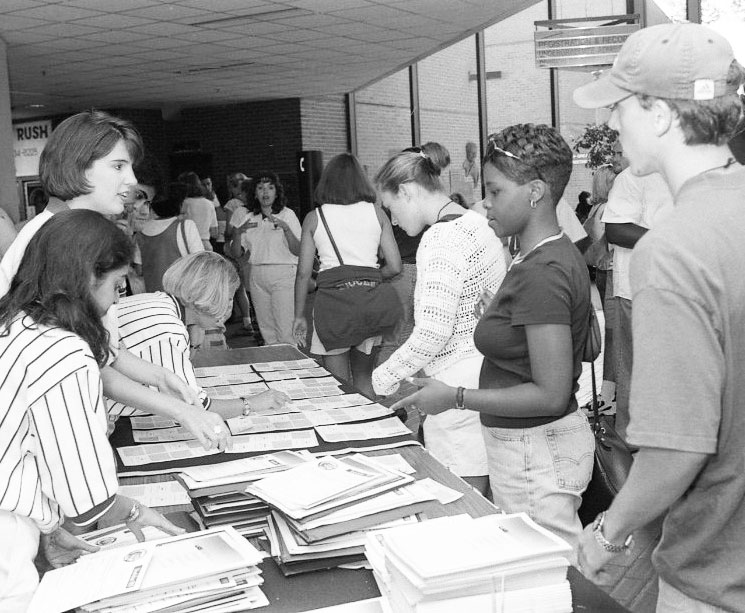 New student orientation at UAB, August 1997